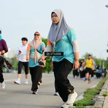 Runner Photo 8349724