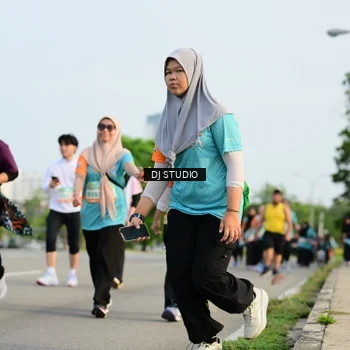 Runner Photo 8349732