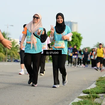 Runner Photo 8349744
