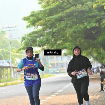 Runner Photo 8349750