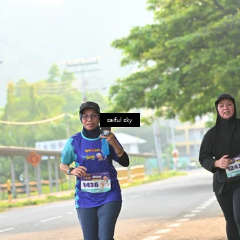 Runner Photo 8349768