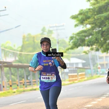 Runner Photo 8349775