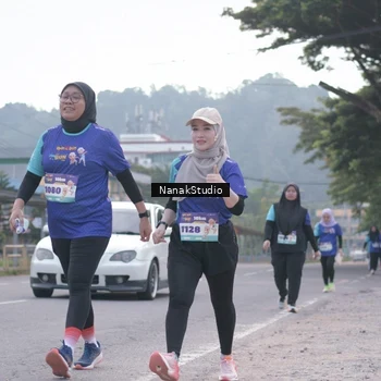 Runner Photo 8349779