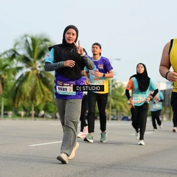 Runner Photo 8349805