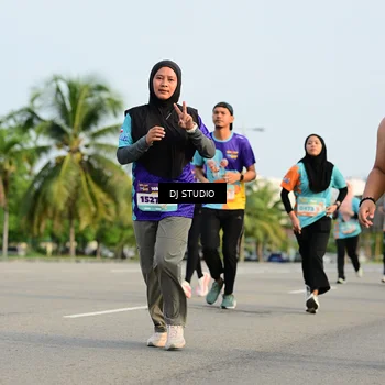 Runner Photo 8349807