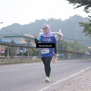 Runner Photo 8349826