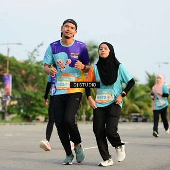 Runner Photo 8349833