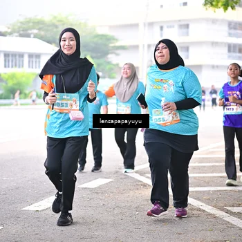 Runner Photo 8349838