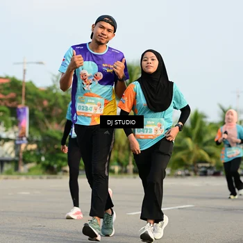 Runner Photo 8349839
