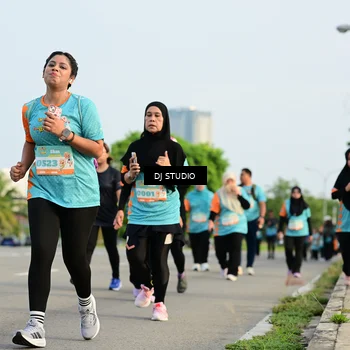 Runner Photo 8349878