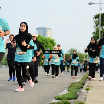 Runner Photo 8349882