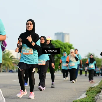 Runner Photo 8349901
