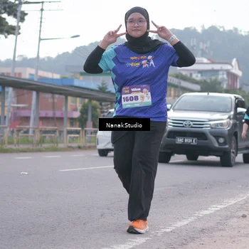Runner Photo 8349912