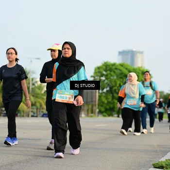 Runner Photo 8349916