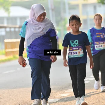Runner Photo 8349926