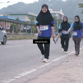 Runner Photo 8349929