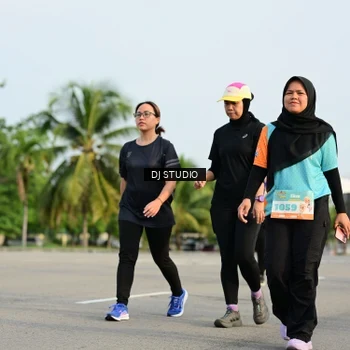 Runner Photo 8349938