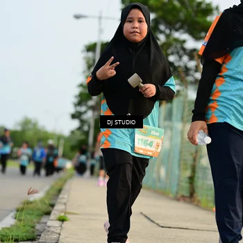 Runner Photo 8349959