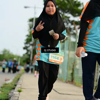 Runner Photo 8349966