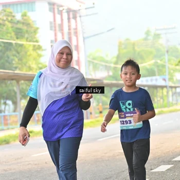 Runner Photo 8349995