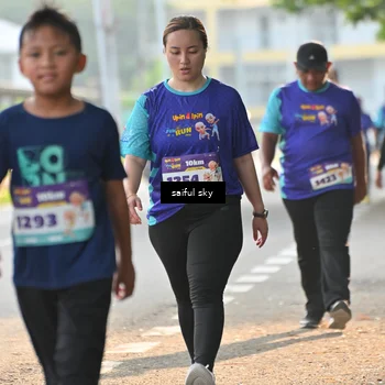 Runner Photo 8350003