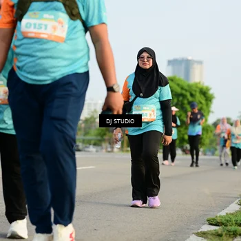 Runner Photo 8350007