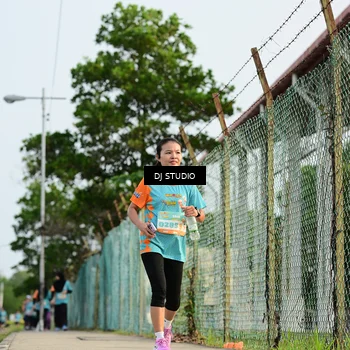 Runner Photo 8350011