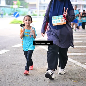 Runner Photo 8350014
