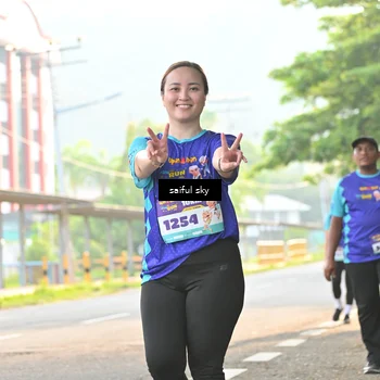 Runner Photo 8350024