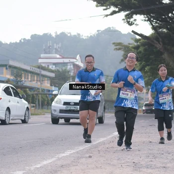 Runner Photo 8350028
