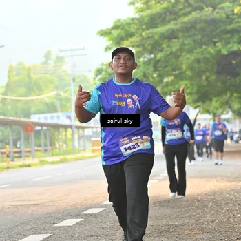Runner Photo 8350030