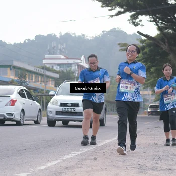 Runner Photo 8350032