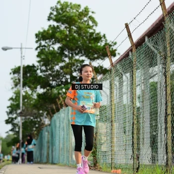 Runner Photo 8350034