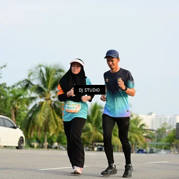 Runner Photo 8350045
