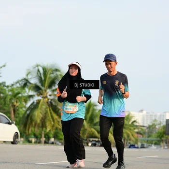 Runner Photo 8350046