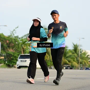 Runner Photo 8350059