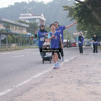 Runner Photo 8350072