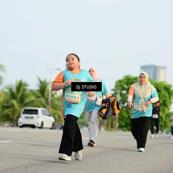 Runner Photo 8350077