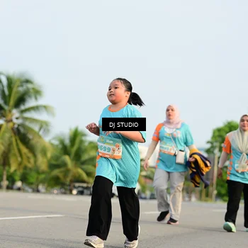 Runner Photo 8350079