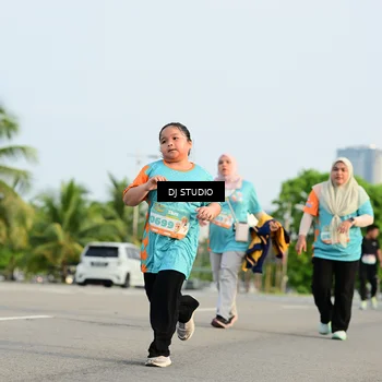 Runner Photo 8350087
