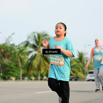 Runner Photo 8350098