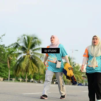 Runner Photo 8350108