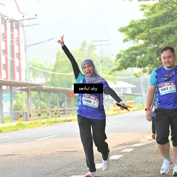 Runner Photo 8350122