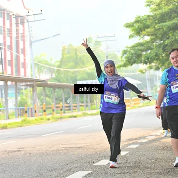 Runner Photo 8350124