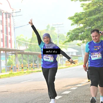 Runner Photo 8350135