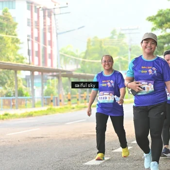 Runner Photo 8350153