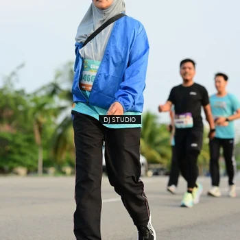 Runner Photo 8350154