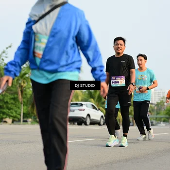 Runner Photo 8350164