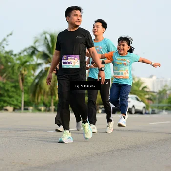 Runner Photo 8350170