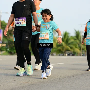 Runner Photo 8350172